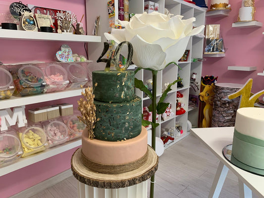 Torta per eventi vari per uomo e donna